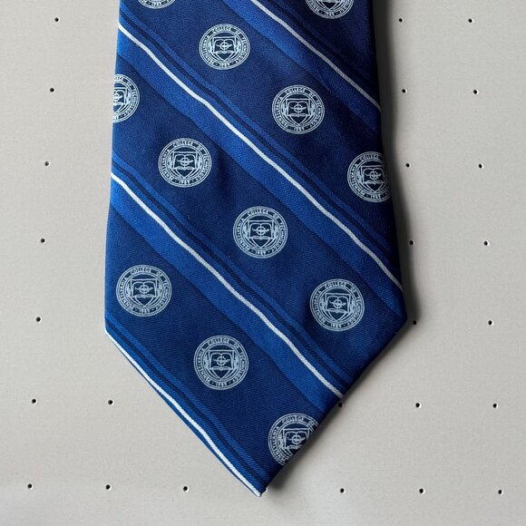 Pennsylvania State University Penn College of Technology Silk Tie NCAA Football - Picture 2 of 8